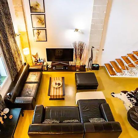 Ferienwohnung ArtQhost Jerez Huge Loft&Free Parking Jerez de la Frontera Exterior foto