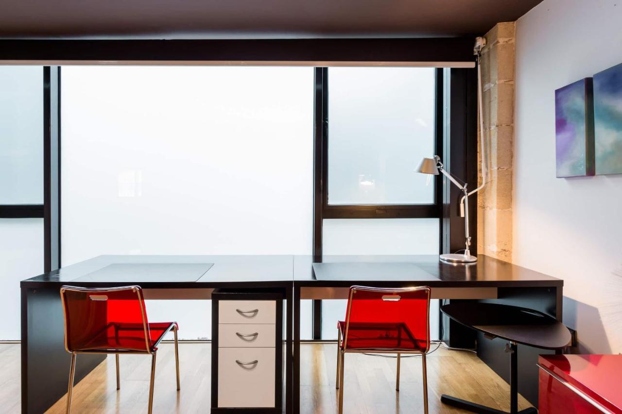 Ferienwohnung ArtQhost Jerez Huge Loft&Free Parking Jerez de la Frontera Exterior foto