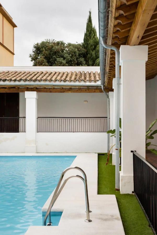 Ferienwohnung ArtQhost Jerez Huge Loft&Free Parking Jerez de la Frontera Exterior foto