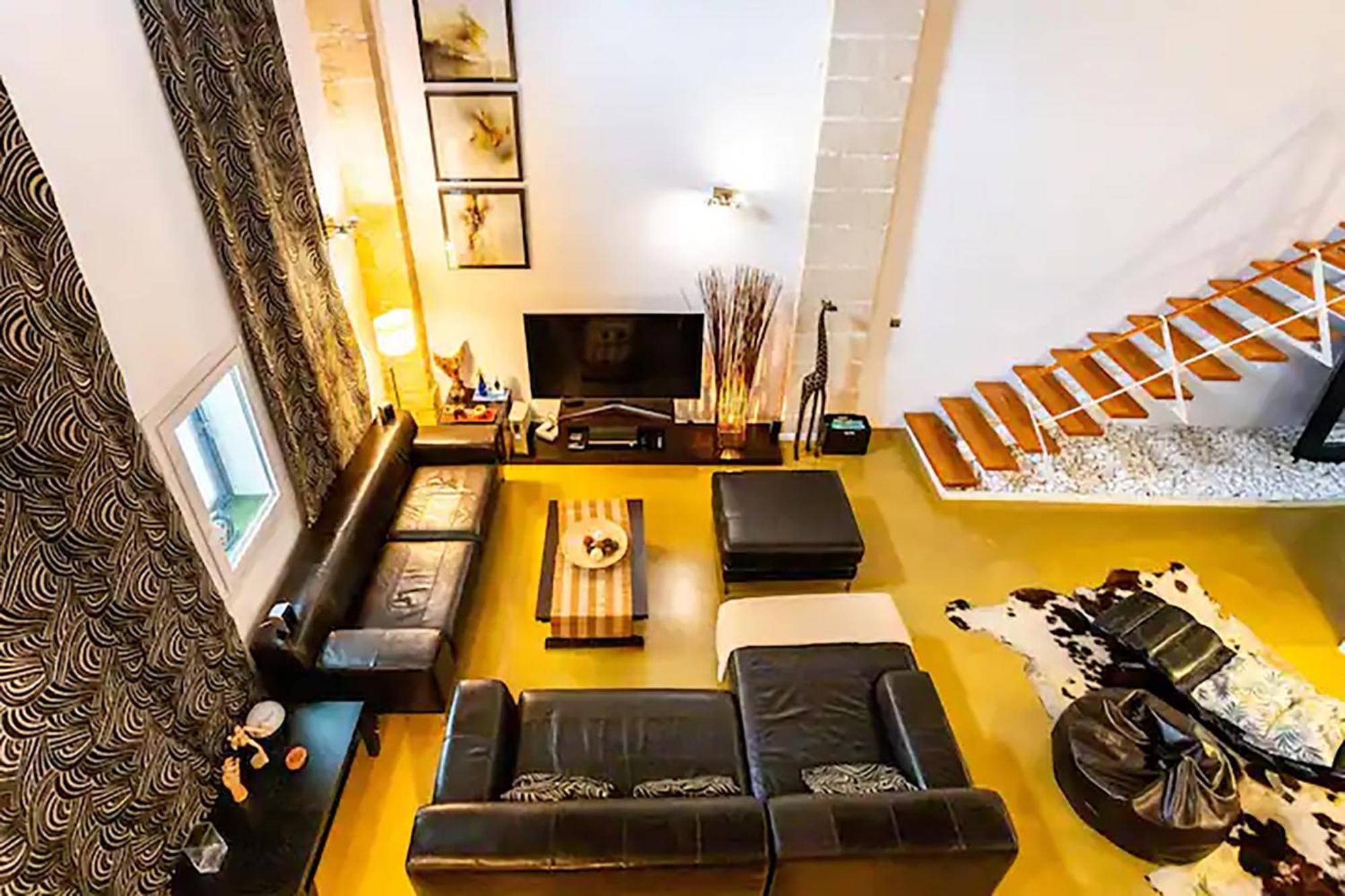 Ferienwohnung ArtQhost Jerez Huge Loft&Free Parking Jerez de la Frontera Exterior foto