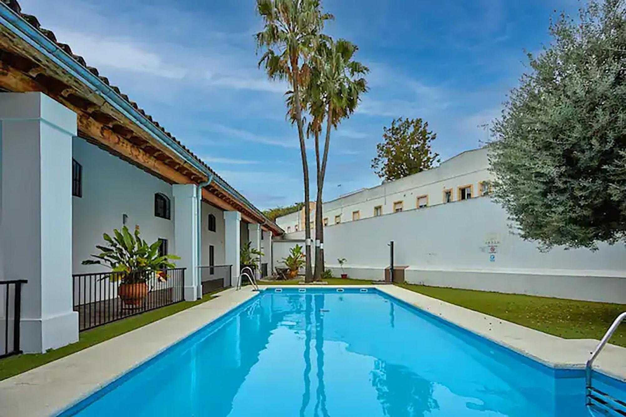Ferienwohnung ArtQhost Jerez Huge Loft&Free Parking Jerez de la Frontera Exterior foto