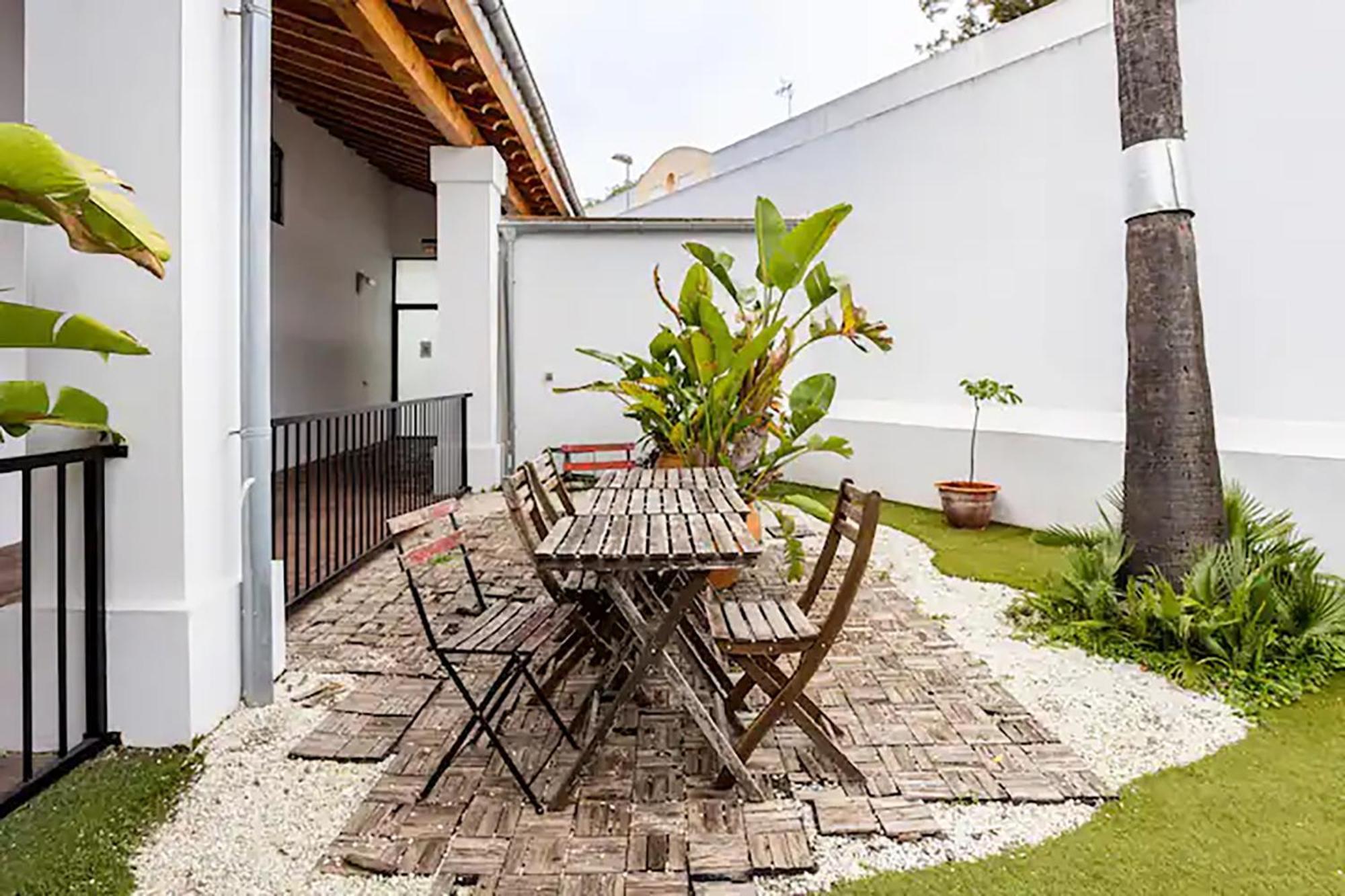 Ferienwohnung ArtQhost Jerez Huge Loft&Free Parking Jerez de la Frontera Exterior foto